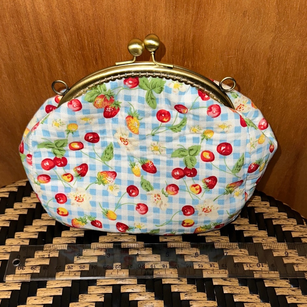 Floral Print Women's Clutch